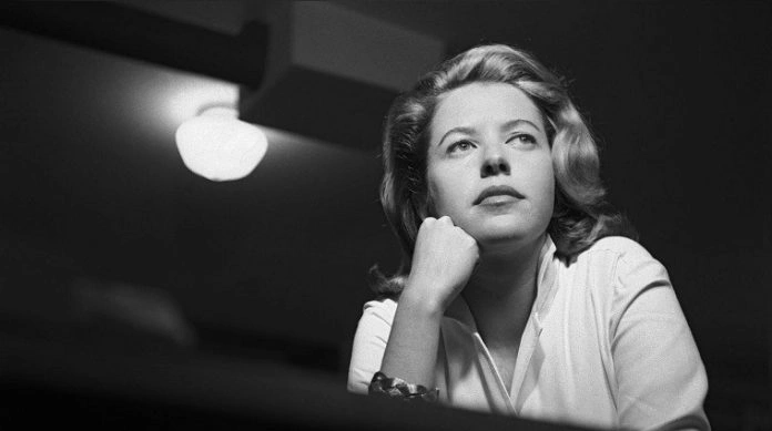 Foto inédita de Hilda Hilst, feito por Fernando Lemos, em 1954.